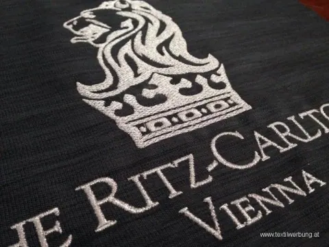 Ritz-Carlton Vienna Stickerei