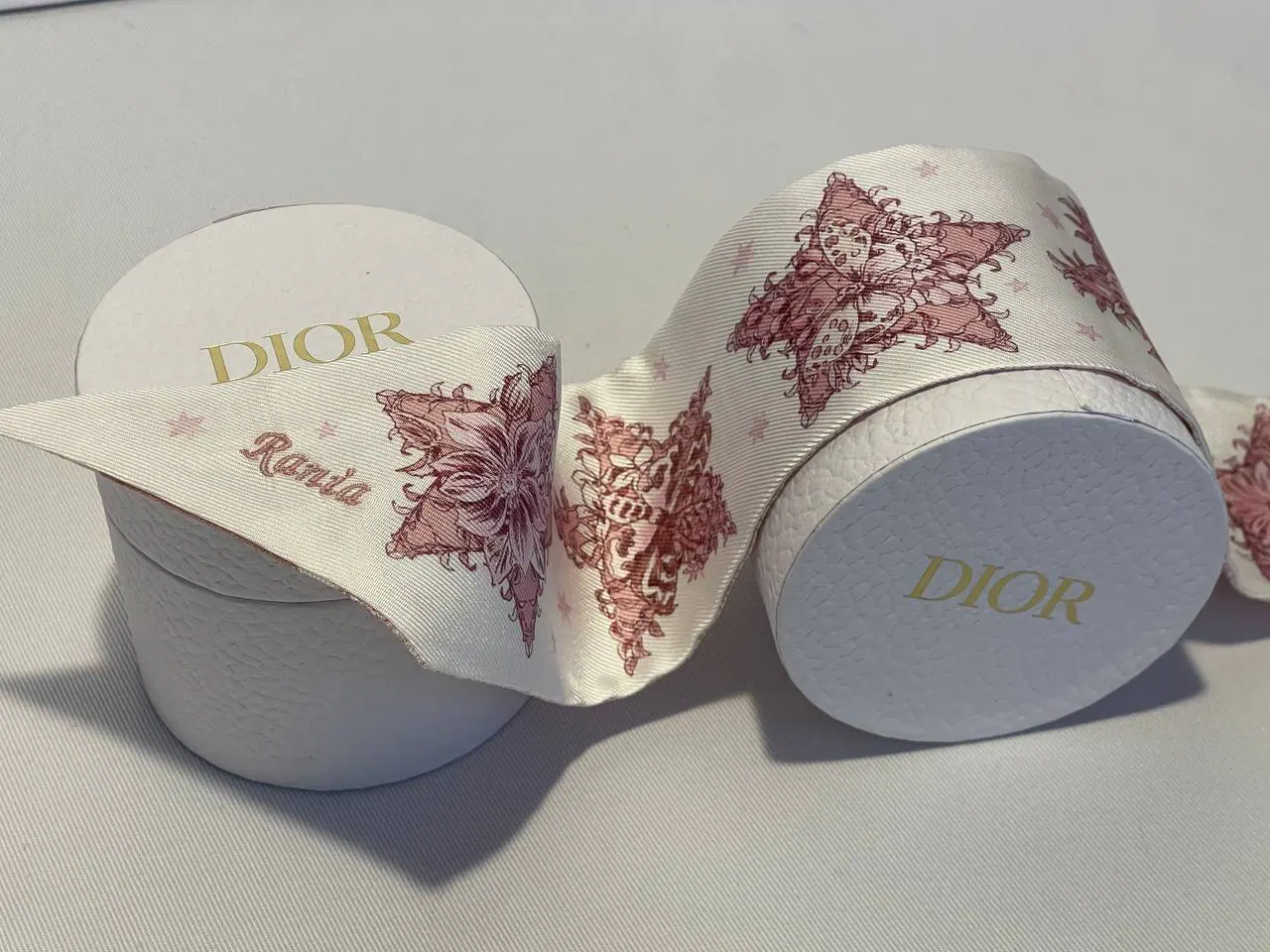 Name auf Band gestickt für Schlaufen Anwendung